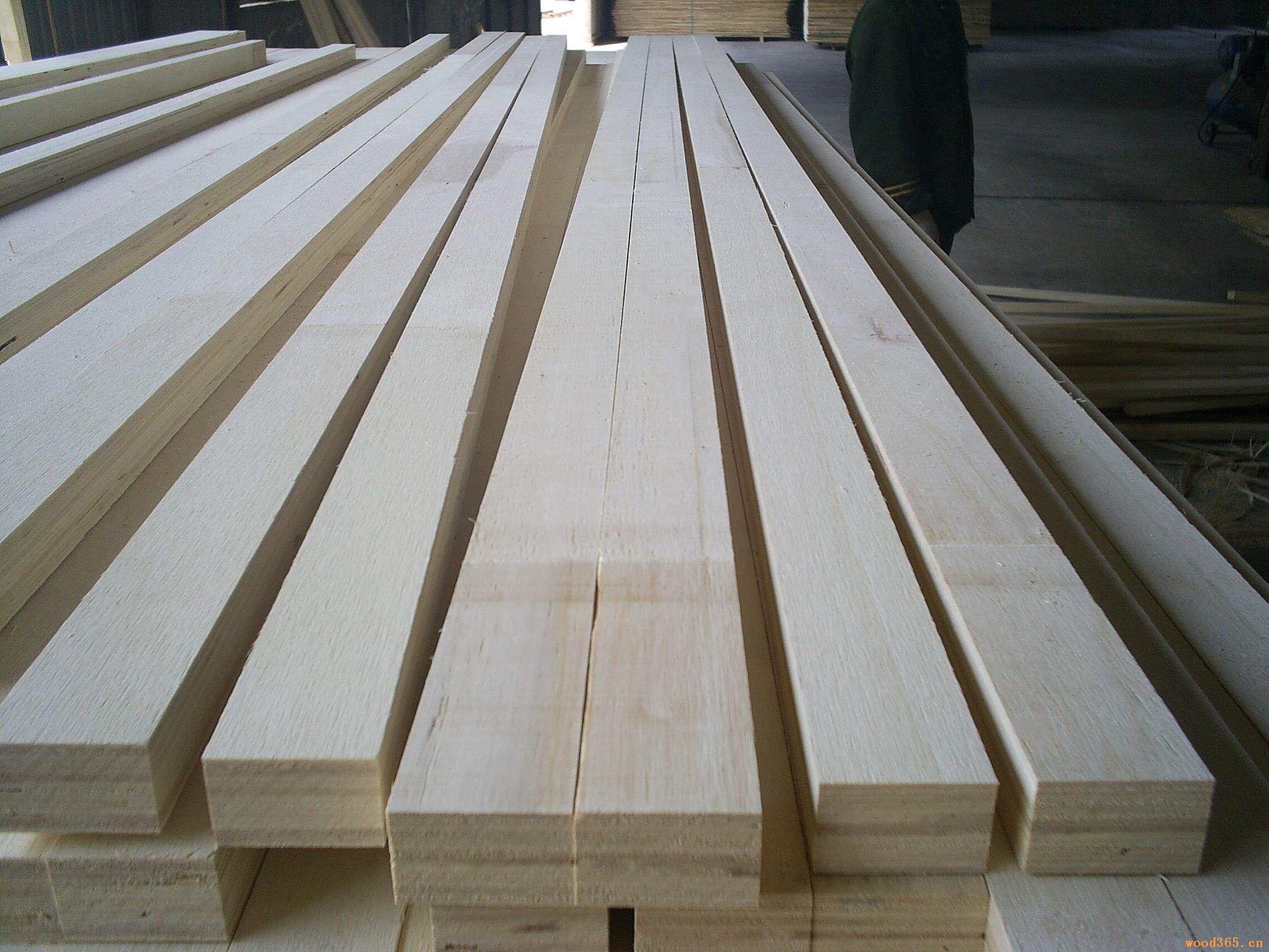 laminated veneer lumber E2 glue for packing